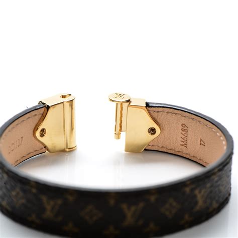 bracelet louis vuitton dhgate|louis vuitton bracelet new collection.